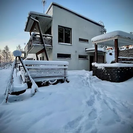 Huvilat Atmospheric With Sauna *